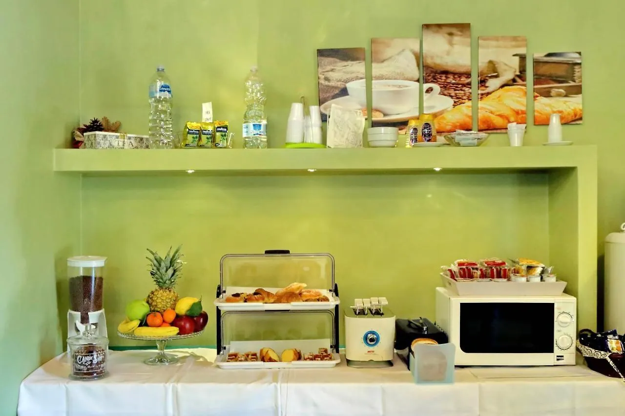 Antico Platano Bed & Breakfast Rome 2*,  Italy